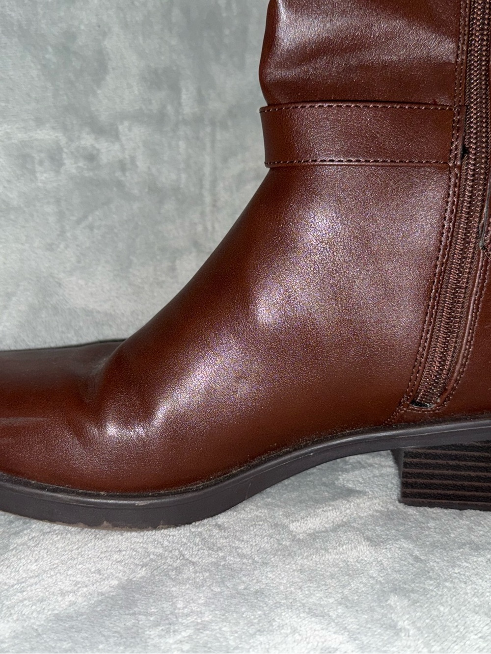 Women's Brown Leather Knee-High Tommy Hilfiger Boots, Sz 9.5 (US) - Picture 6 of 8